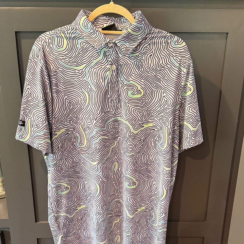 Stylish Men's Sunday swagger thumbprint type shirt